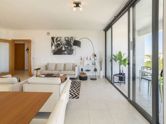 Image No.10-3 Bed Apartment for sale