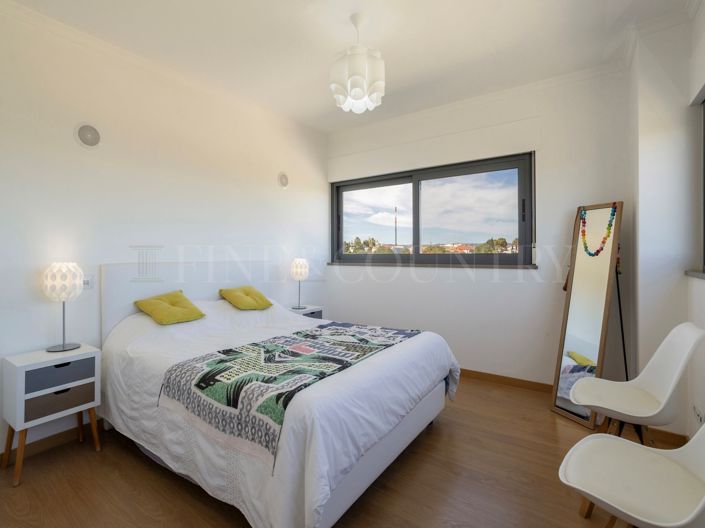 Image No.18-3 Bed Apartment for sale