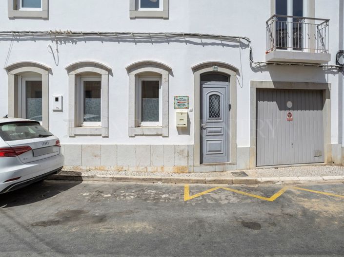Image No.32-3 Bed Townhouse for sale