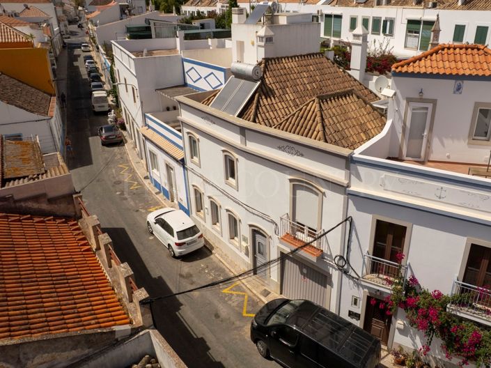 Image No.33-3 Bed Townhouse for sale