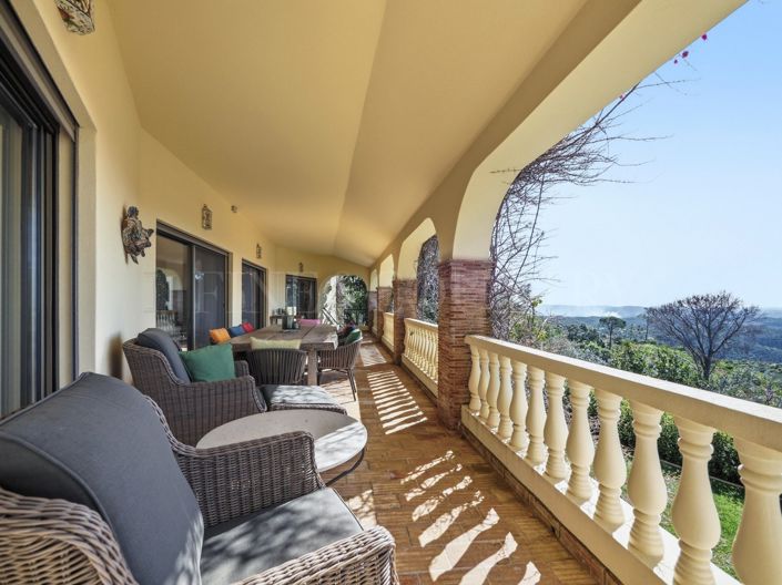 Image No.15-5 Bed Property for sale