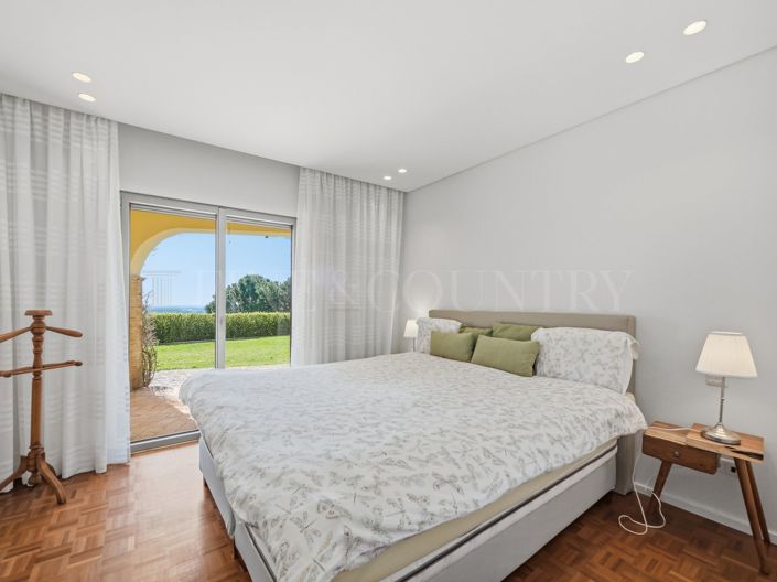 Image No.29-5 Bed Property for sale