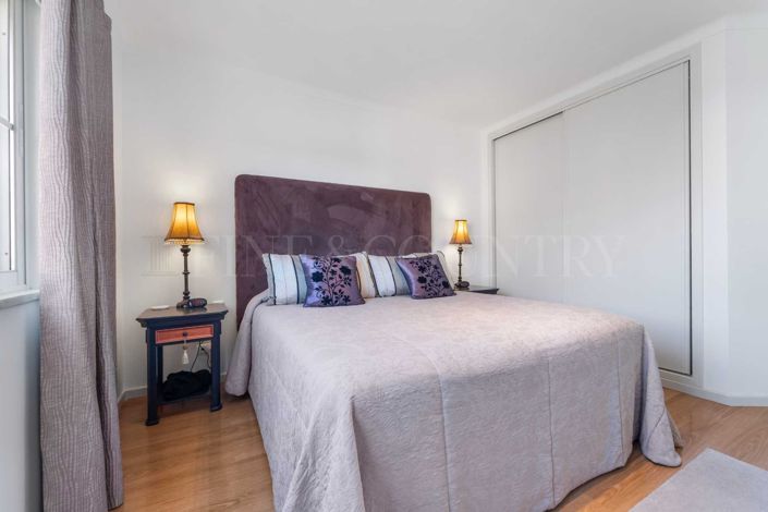 Image No.20-4 Bed Property for sale