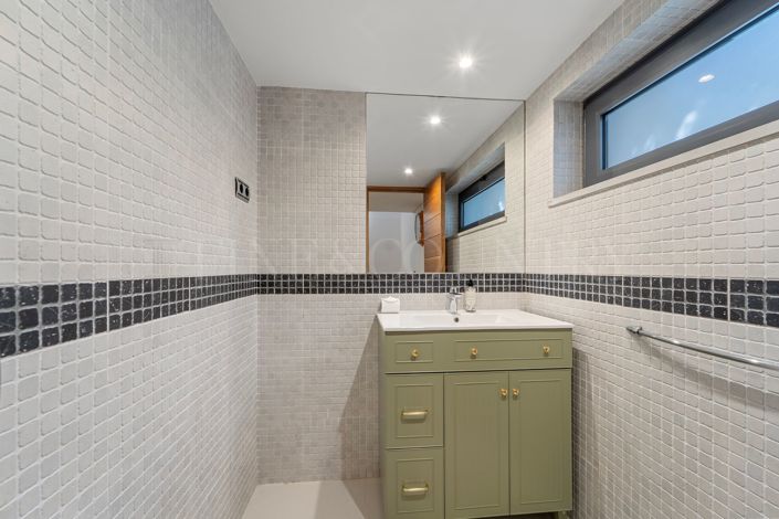 Image No.35-3 Bed Townhouse for sale