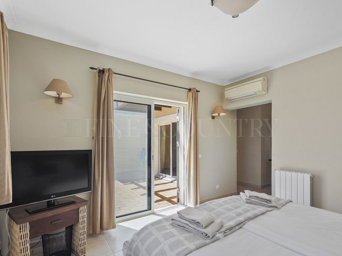 Image No.19-Propriété de 3 chambres à vendre