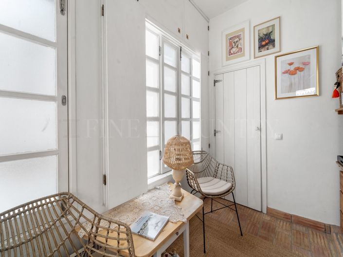 Image No.17-1 Bed Townhouse for sale