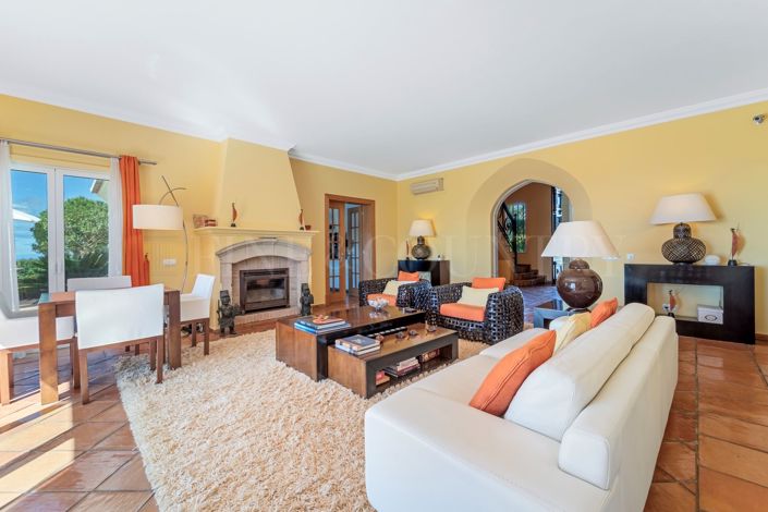 Image No.27-4 Bed Property for sale