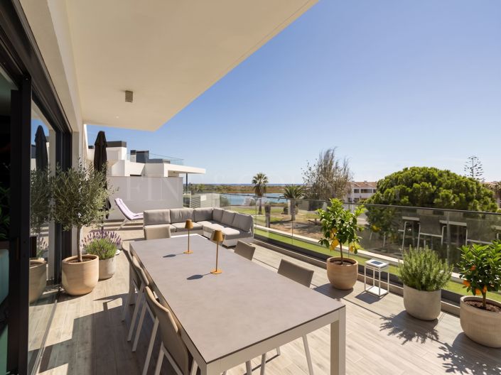 Image No.14-3 Bed Apartment for sale