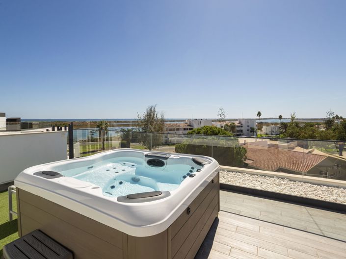 Image No.19-3 Bed Apartment for sale