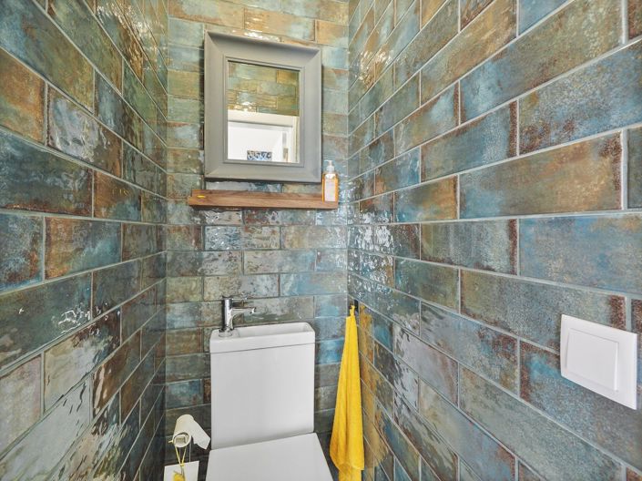 Image No.19-3 Bed Property for sale