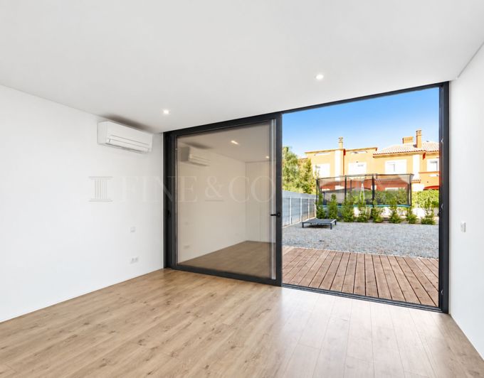 Image No.11-3 Bed Villa for sale
