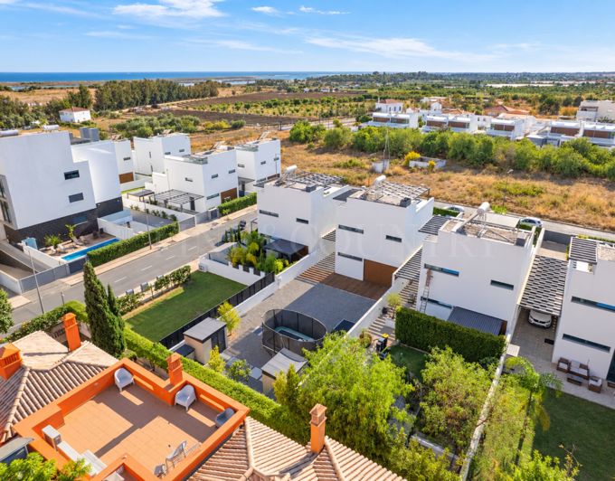 Image No.32-3 Bed Villa for sale