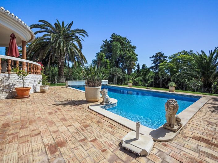 Image No.48-3 Bed Property for sale