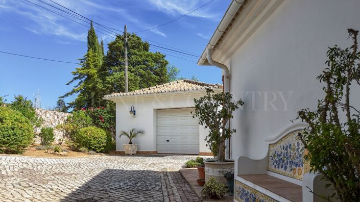Image No.59-3 Bed Property for sale
