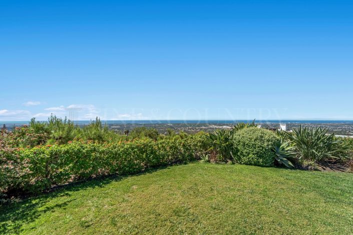 Image No.58-4 Bed Property for sale