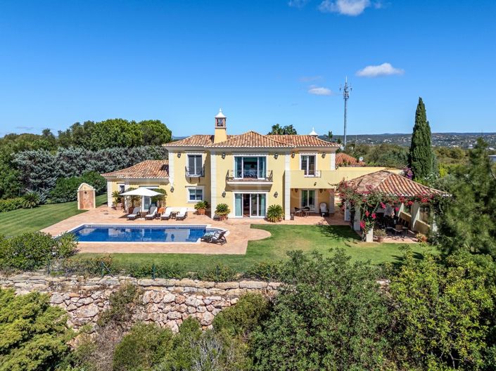 Image No.61-4 Bed Property for sale