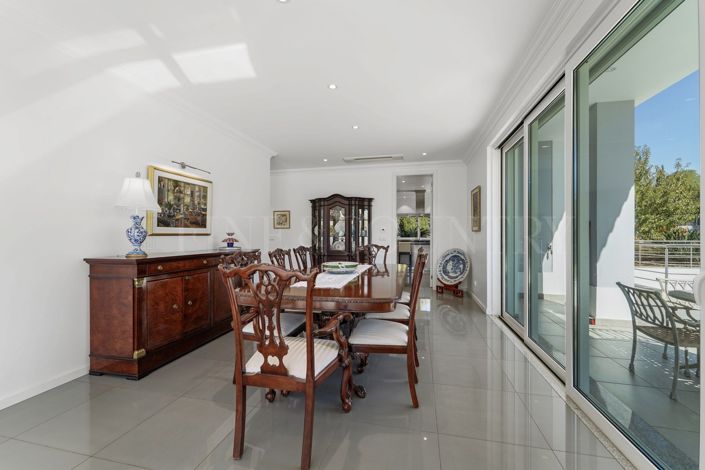 Image No.16-3 Bed Property for sale