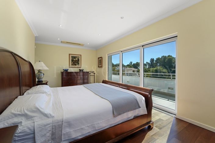 Image No.35-3 Bed Property for sale