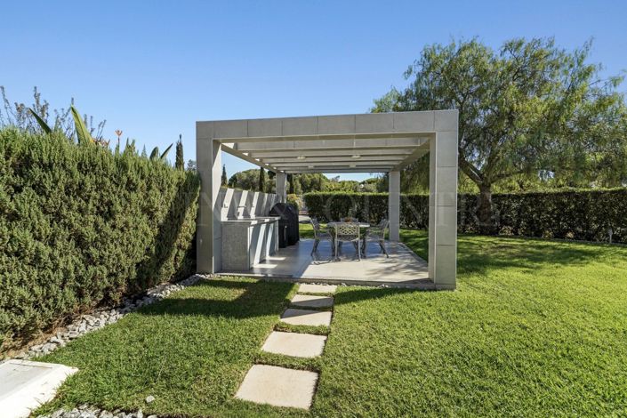 Image No.57-3 Bed Property for sale