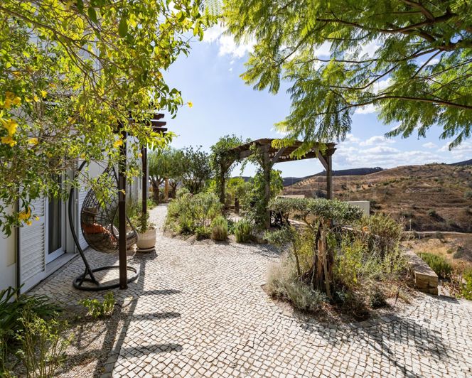 Image No.18-3 Bed Villa for sale