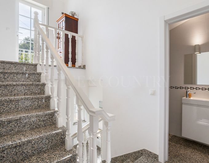 Image No.18-3 Bed Townhouse for sale