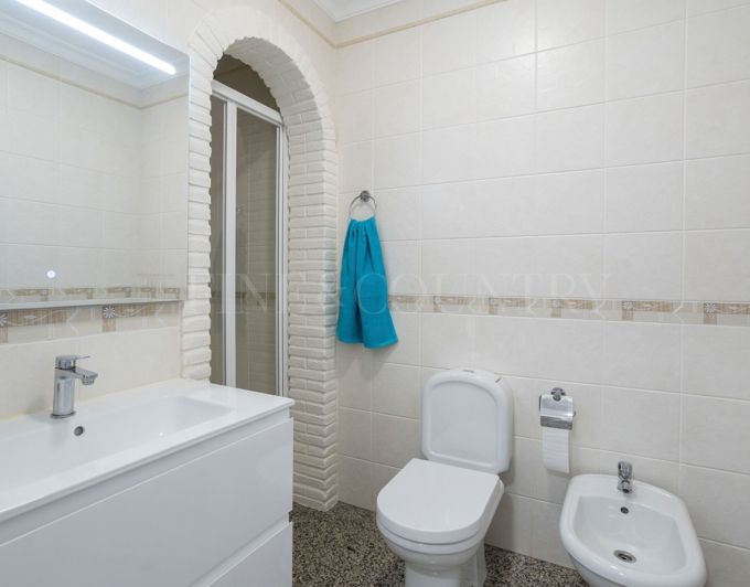 Image No.23-3 Bed Townhouse for sale