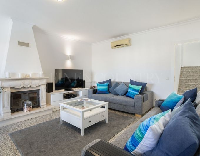 Image No.8-3 Bed Townhouse for sale