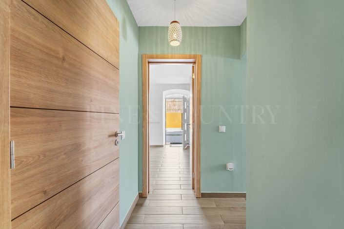 Image No.21-3 Bed Cottage for sale