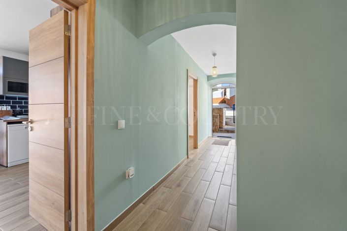 Image No.24-3 Bed Cottage for sale