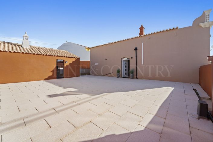 Image No.3-3 Bed Cottage for sale