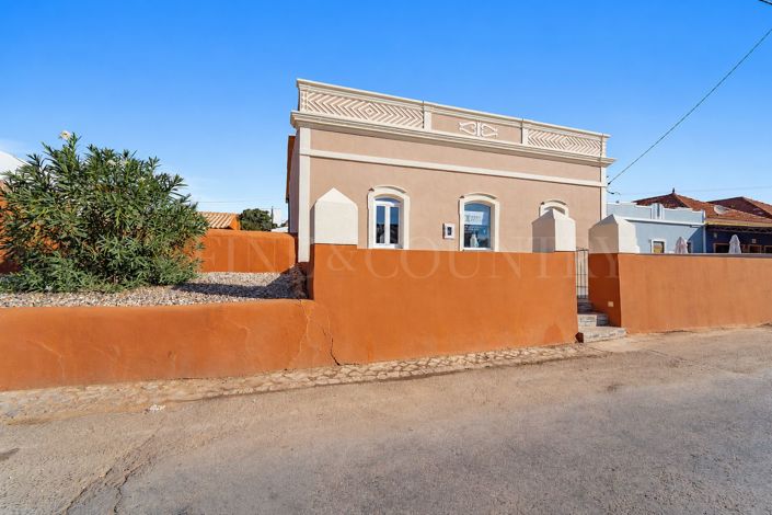 Image No.37-3 Bed Cottage for sale