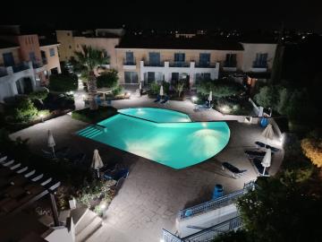 POOL-AT-NIGHT