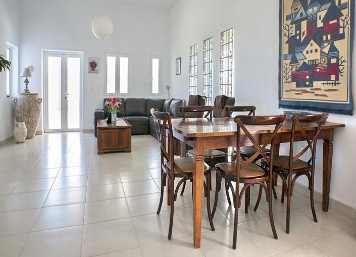 Image No.5-2 Bed Villa / Detached for sale