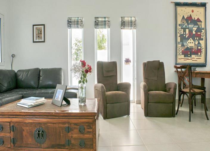 Image No.7-2 Bed Villa / Detached for sale