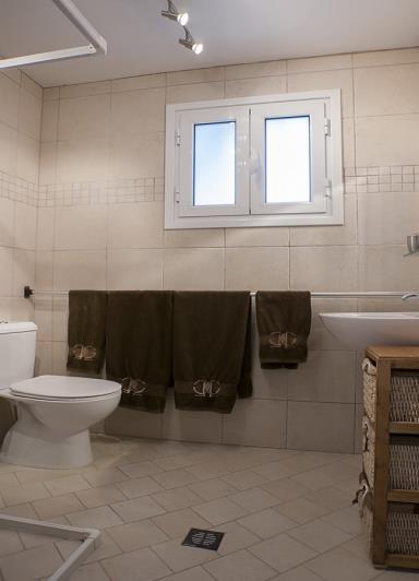 Image No.20-2 Bed Villa / Detached for sale