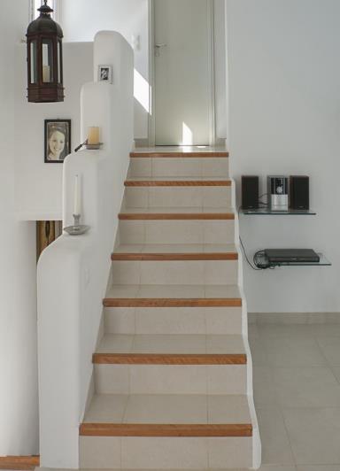 Image No.23-2 Bed Villa / Detached for sale