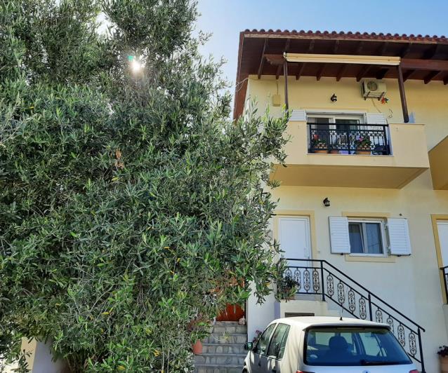 Image No.2-2 Bed House/Villa for sale