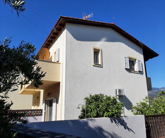 Image No.3-2 Bed House/Villa for sale