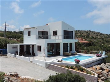4 Bed Villa for sale