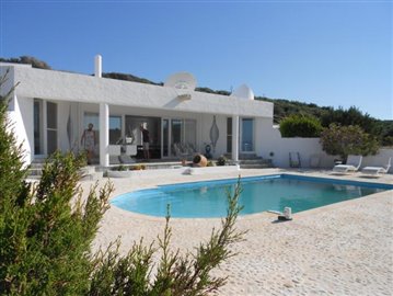 Villa / Détaché de 4 chambres à vendre à Sitia