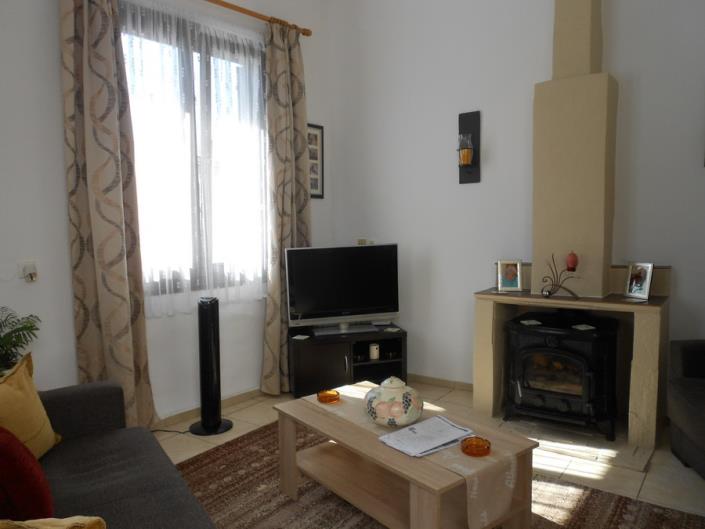 Image No.7-2 Bed Village House for sale