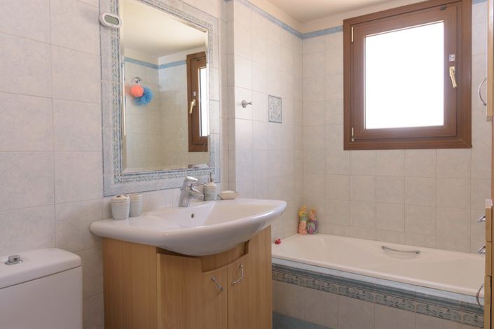 Image No.21-Villa de 5 chambres à vendre à Agios Nikolaos