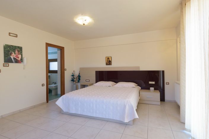 Image No.28-Villa de 5 chambres à vendre à Agios Nikolaos