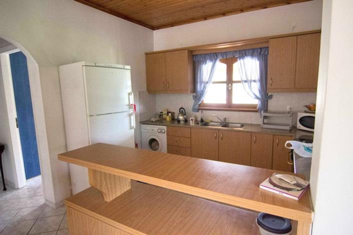 Image No.14-3 Bed House for sale