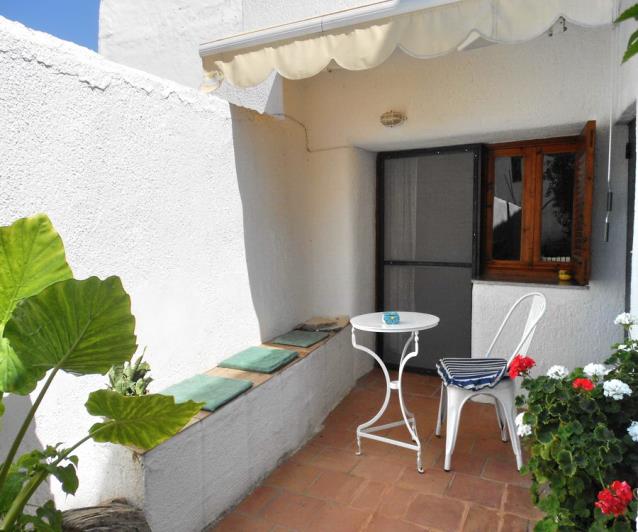 Image No.4-2 Bed Village House for sale