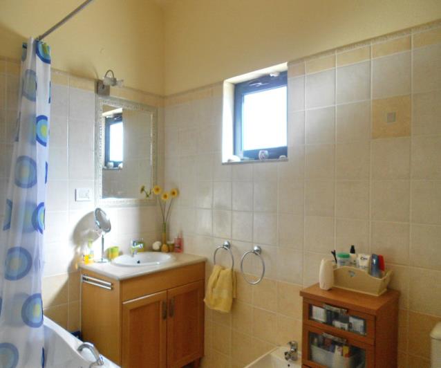 Image No.15-3 Bed Villa / Detached for sale