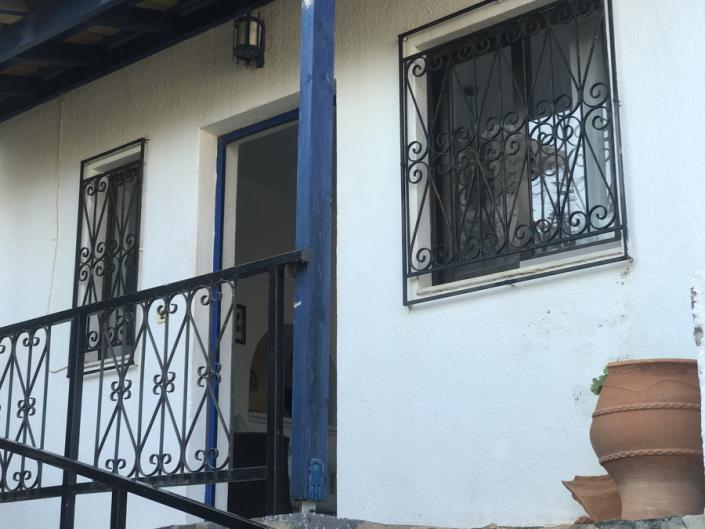 Image No.2-2 Bed House for sale