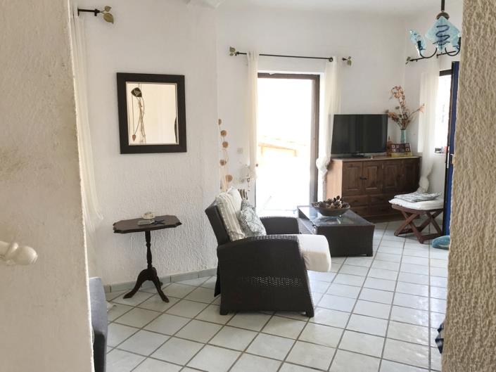 Image No.8-2 Bed House for sale