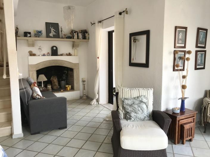 Image No.9-2 Bed House for sale