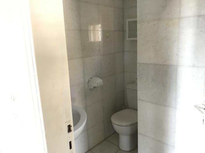 Image No.18-2 Bed House for sale